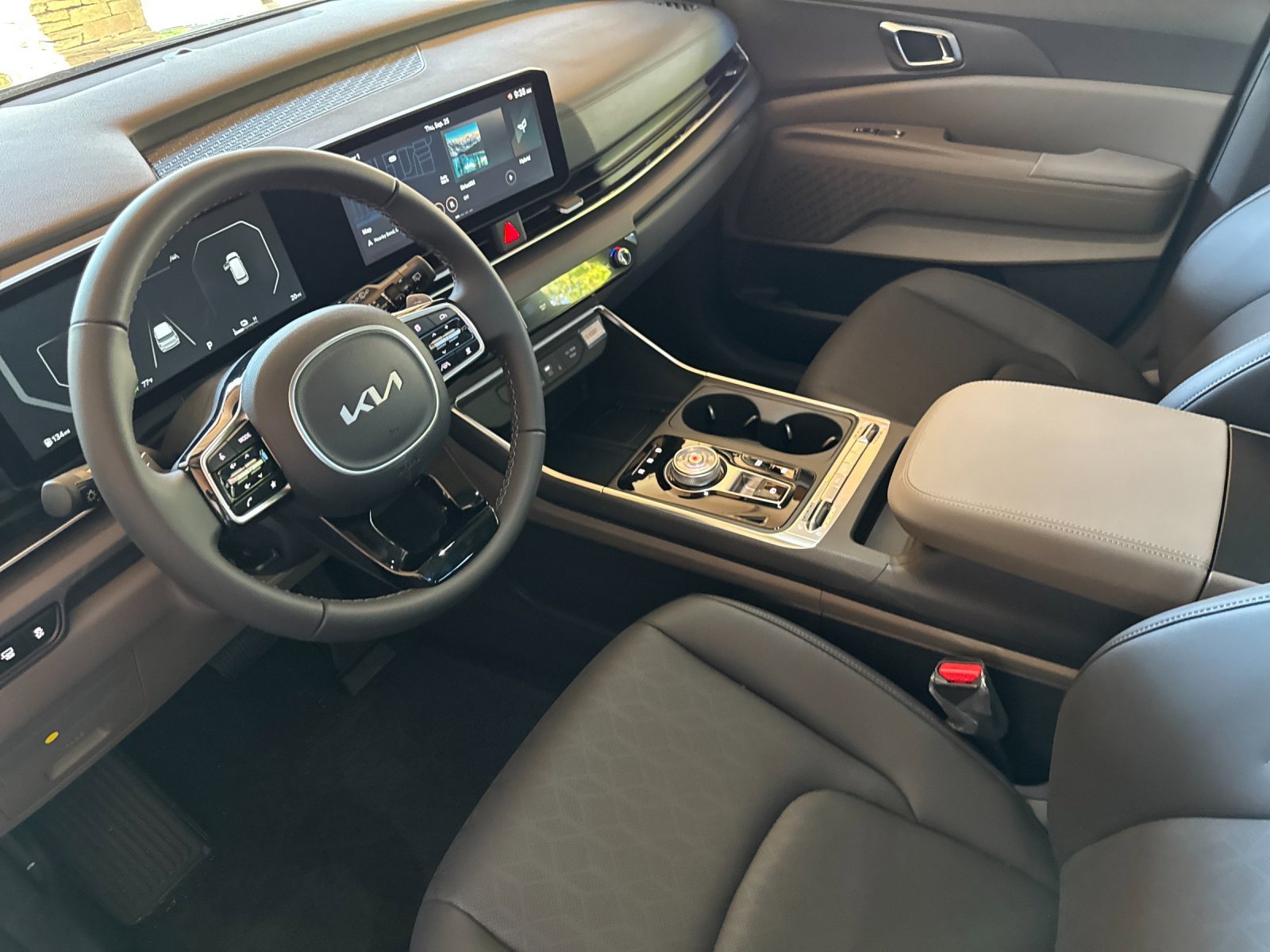 New 2026 Kia Carnival SX image 10
