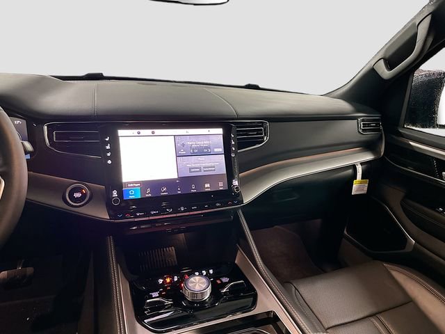 New 2026 Jeep Grand Wagoneer Limited AWD/4WD image 26