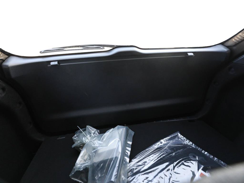 New 2026 Nissan Kicks SV w/ Interior Electronics Package AWD/4WD image 19
