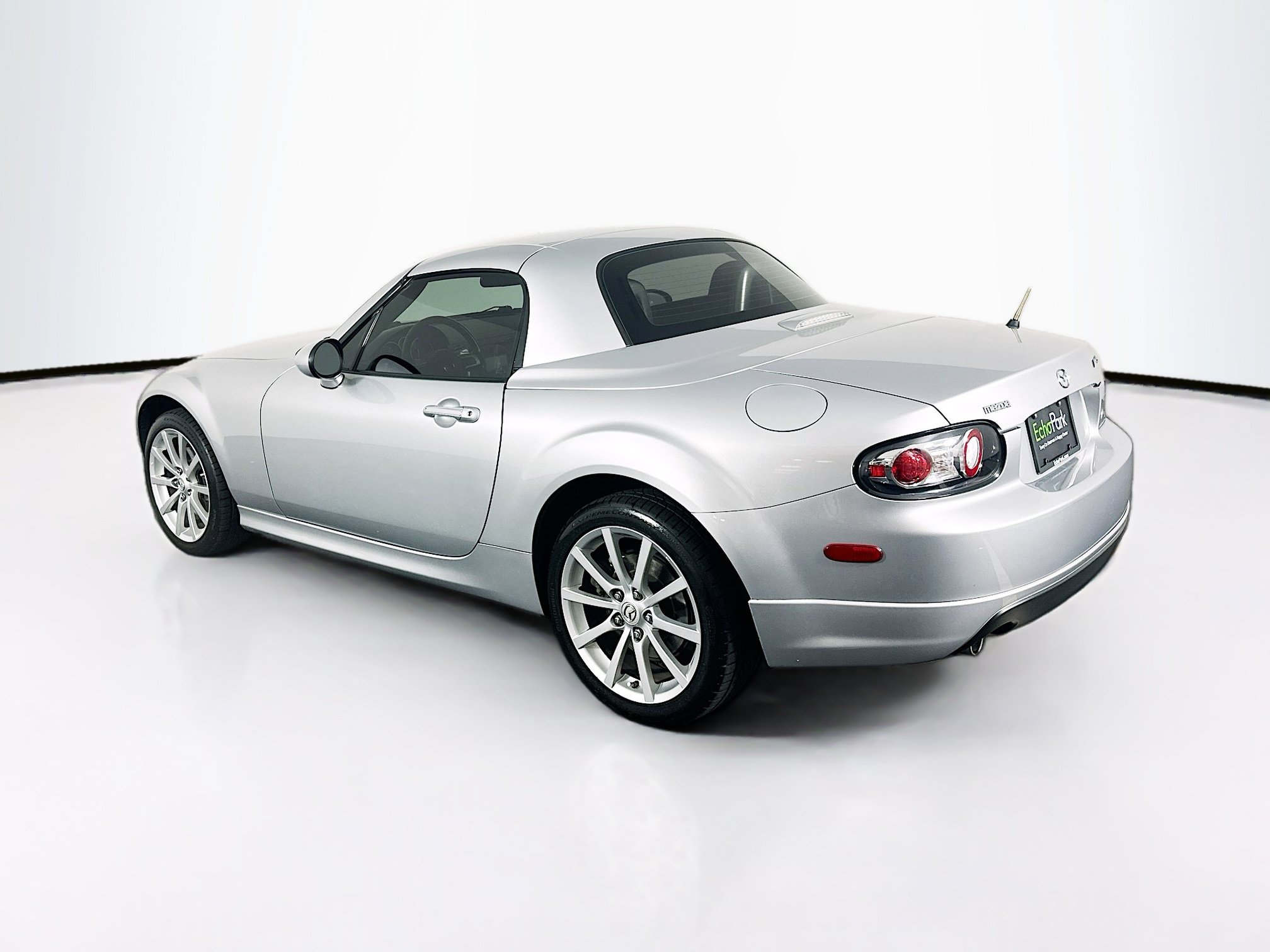 Used 2008 MAZDA MX-5 Miata Grand Touring w/ Appearance Pkg RWD image 5