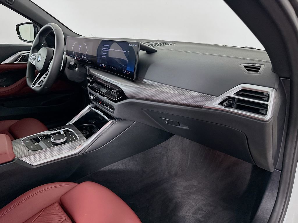 Used 2025 BMW 430i Convertible w/ M Sport Package image 29