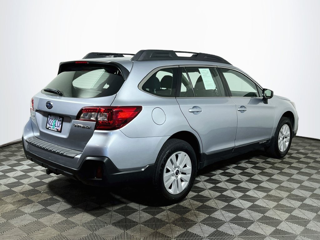 Used 2019 Subaru Outback 2.5i AWD/4WD image 7