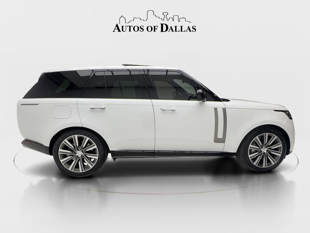Used 2023 Land Rover Range Rover SE image 6