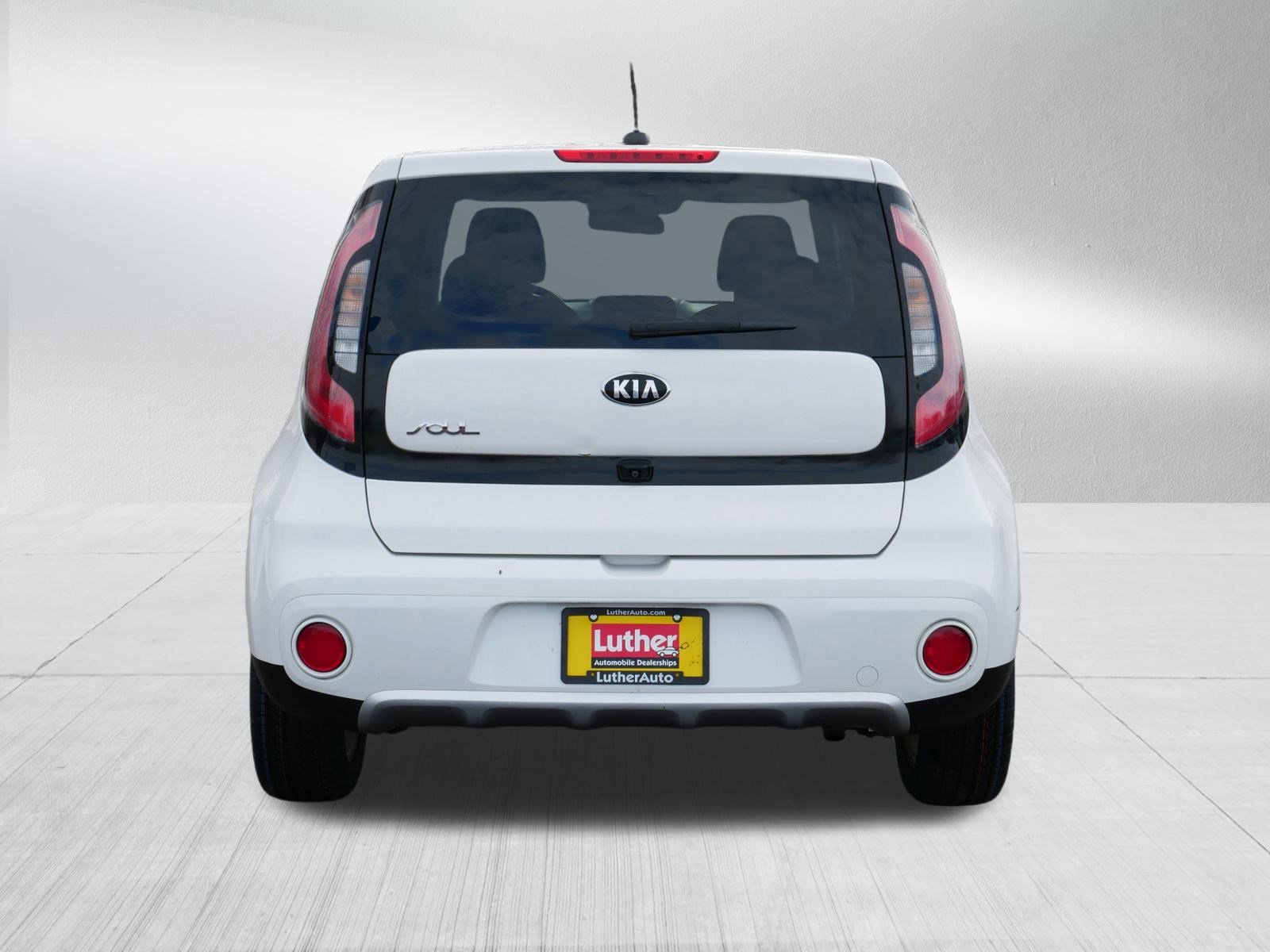 Used 2018 Kia Soul + image 6