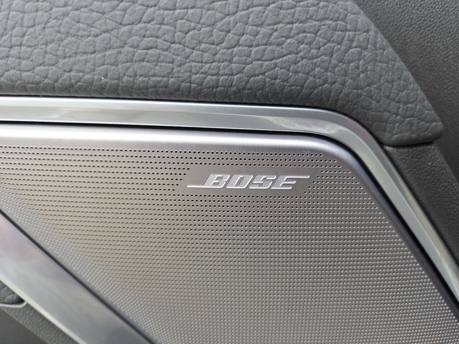 Used 2025 GMC Sierra 2500 Denali w/ Technology Package image 15