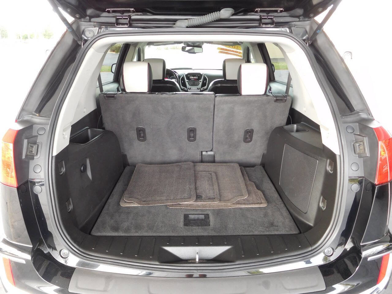 Used 2016 GMC Terrain SLT image 7