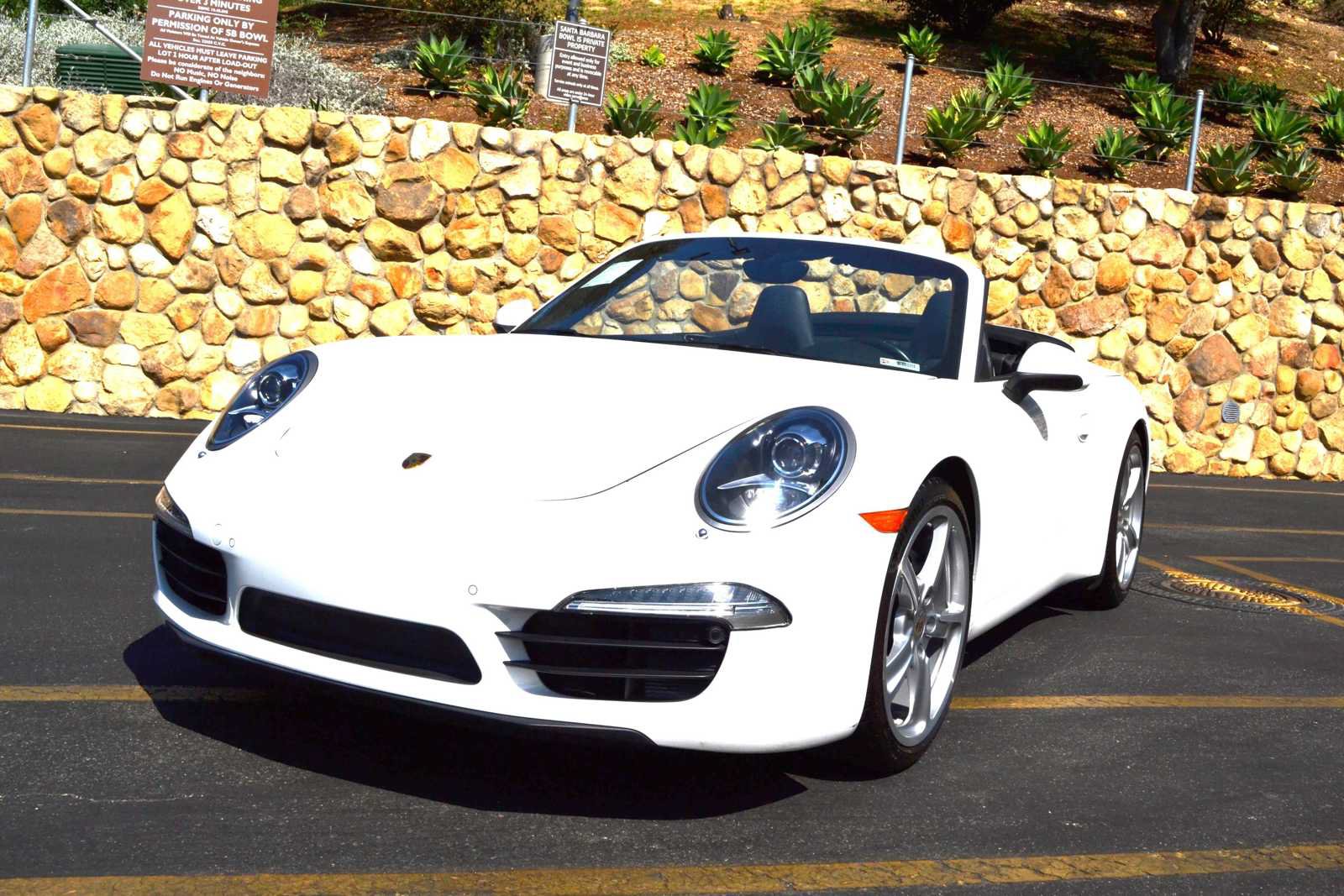 Used 2012 Porsche 911 Carrera RWD image 2