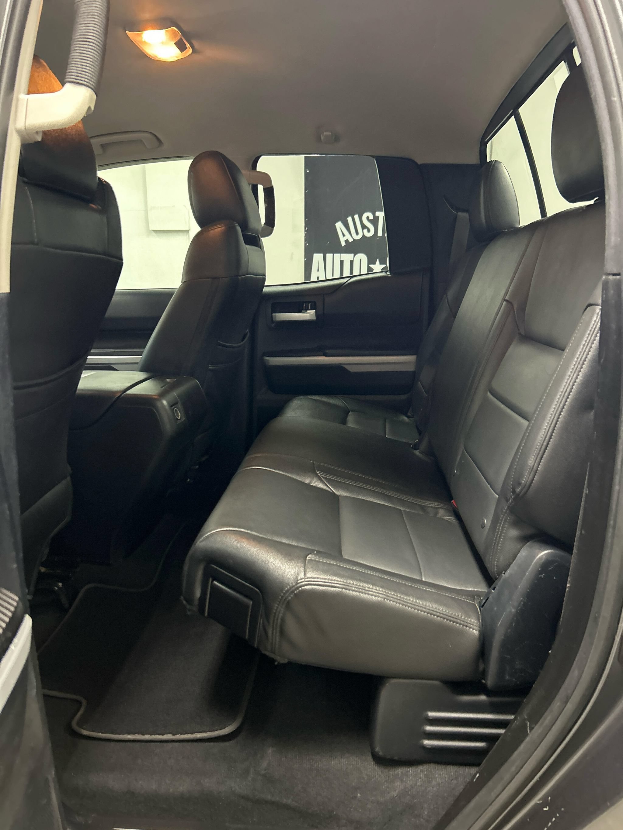 Used 2014 Toyota Tundra SR5 AWD/4WD image 10