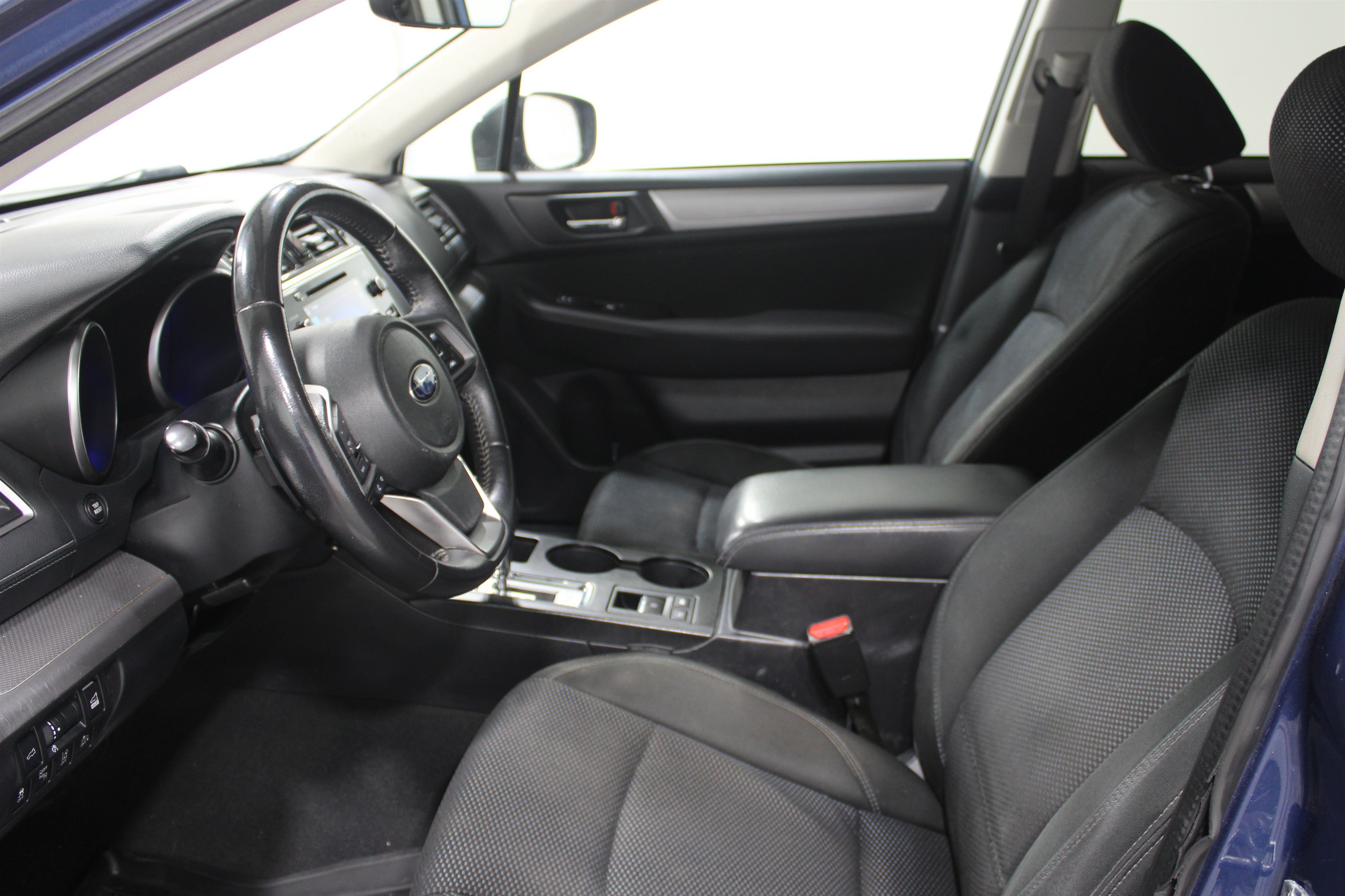 Used 2019 Subaru Outback 2.5i Premium AWD/4WD image 12