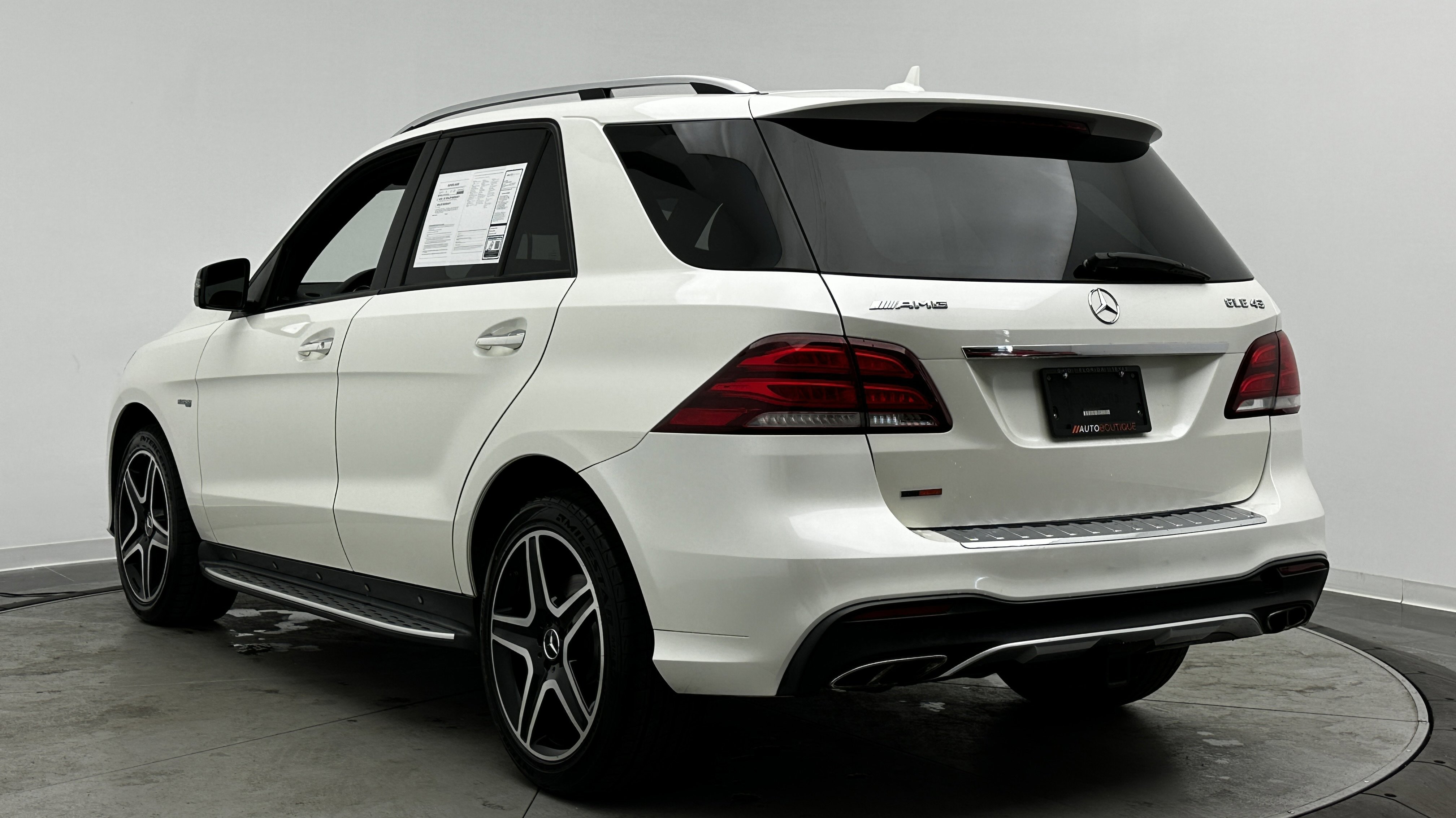 Used 2017 Mercedes-Benz GLE 43 AMG 4MATIC image 7