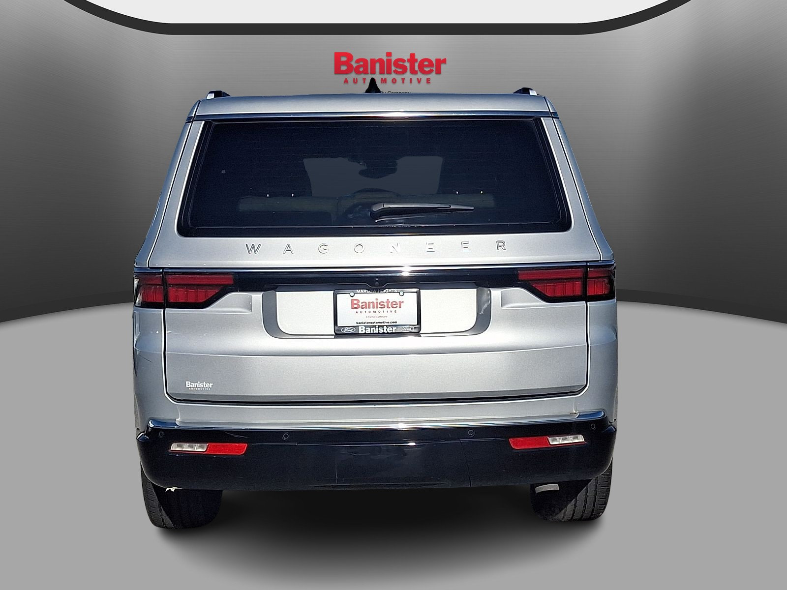 Used 2025 Jeep Wagoneer Series II w/ 8-Passenger Seating Package AWD/4WD image 5