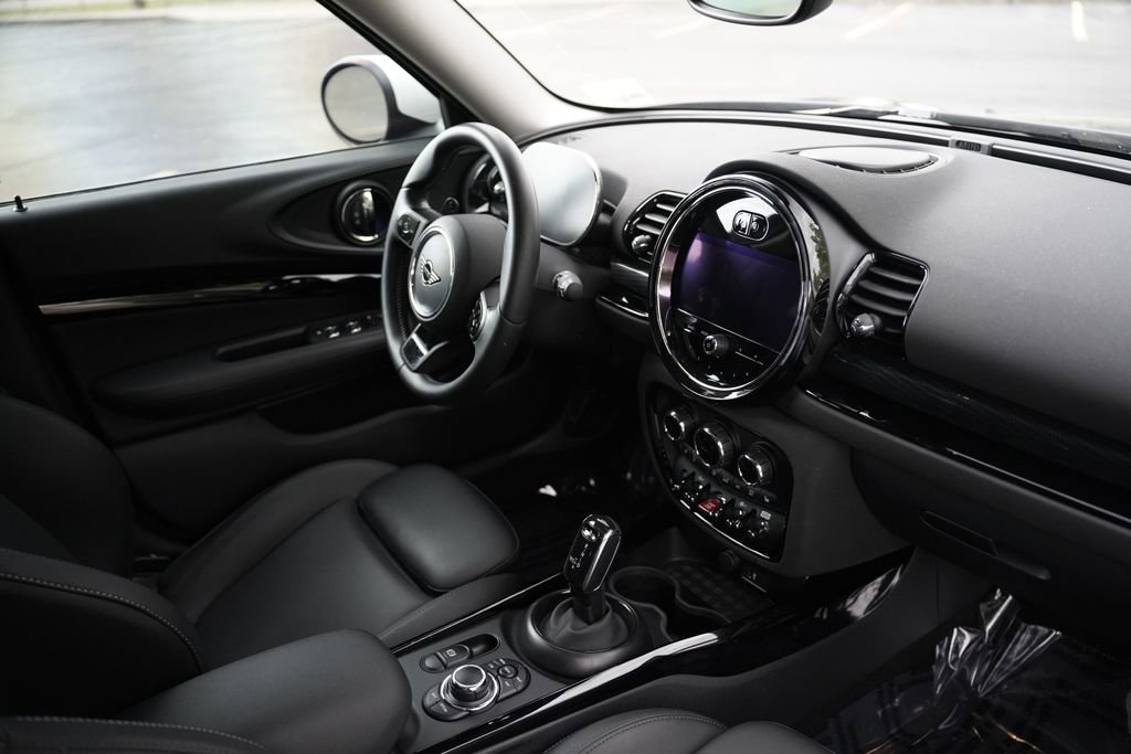 Certified 2024 MINI Cooper Clubman S AWD/4WD image 15