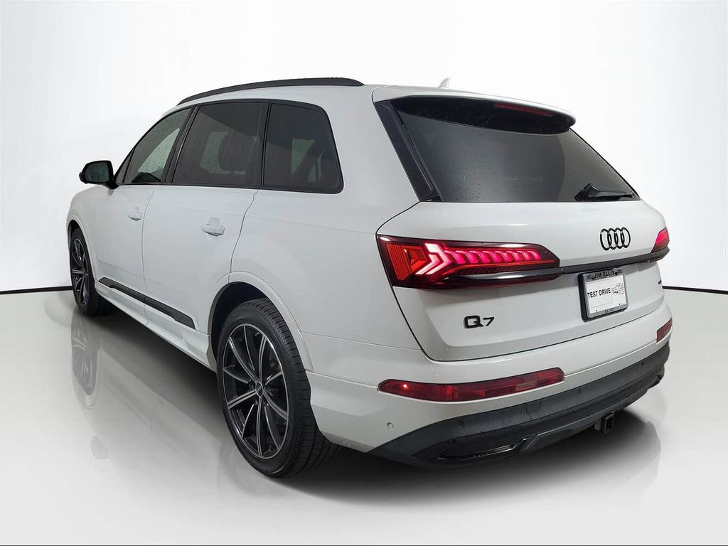 Used 2024 Audi Q7 2.0T Premium AWD/4WD image 4