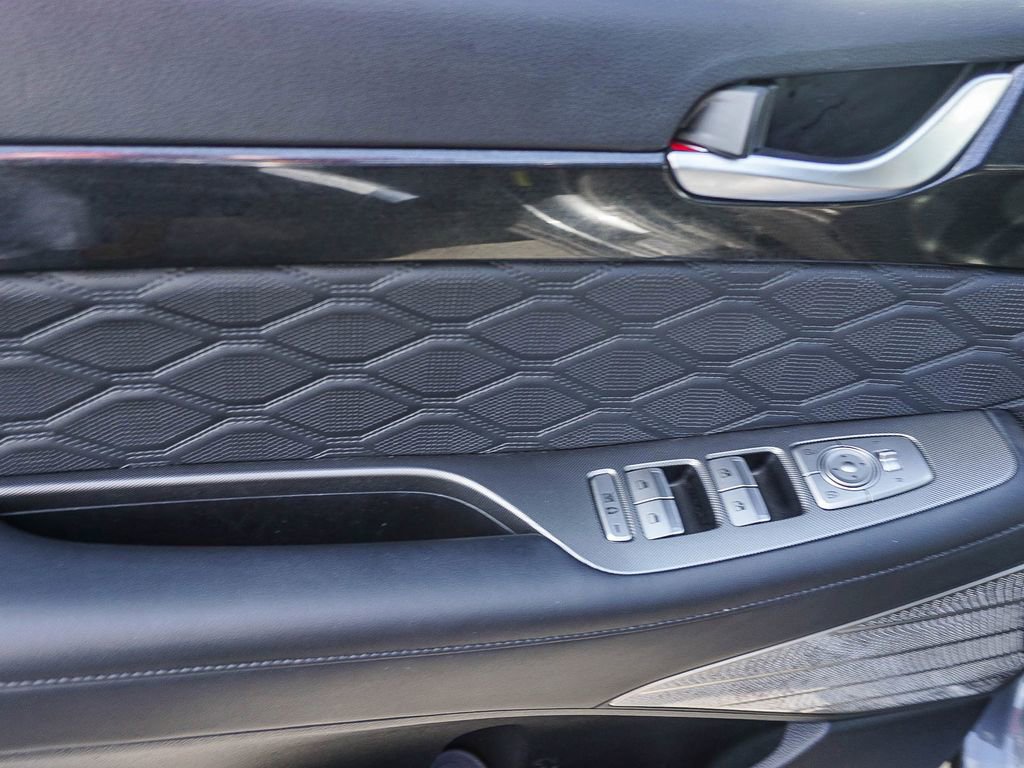 Used 2020 Hyundai Palisade Limited FWD image 18