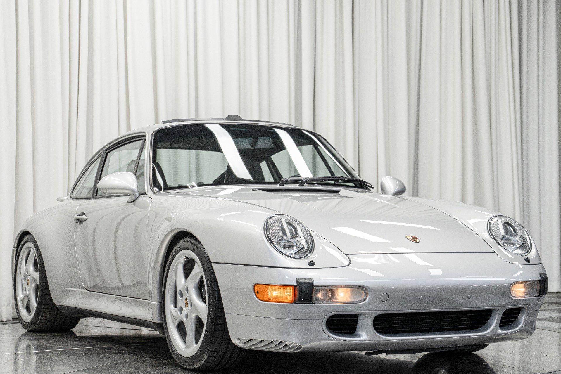 Used 1998 Porsche 911 GT3 RS image 3