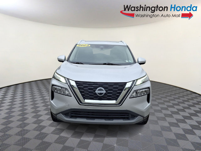 Used 2023 Nissan Rogue SV w/ SV Premium B Package AWD/4WD image 2
