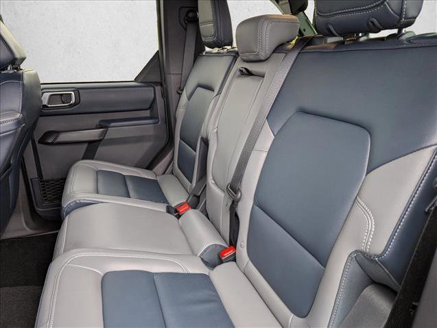 Used 2024 Ford Bronco Outer Banks image 27