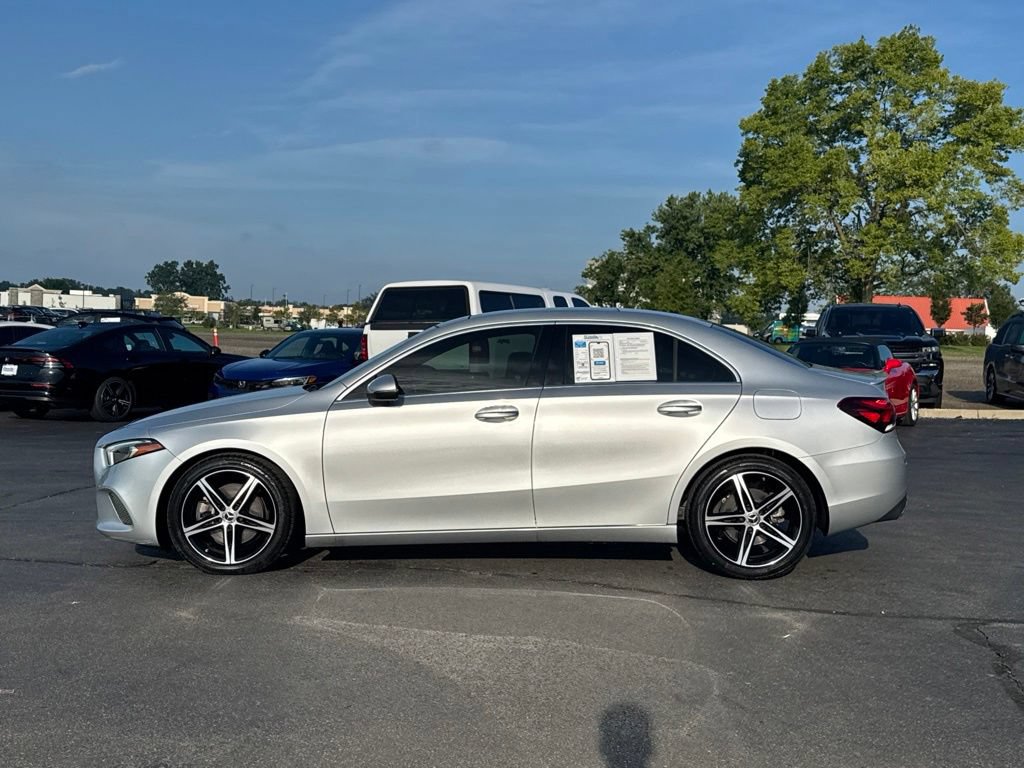 Used 2022 Mercedes-Benz A 220 image 4