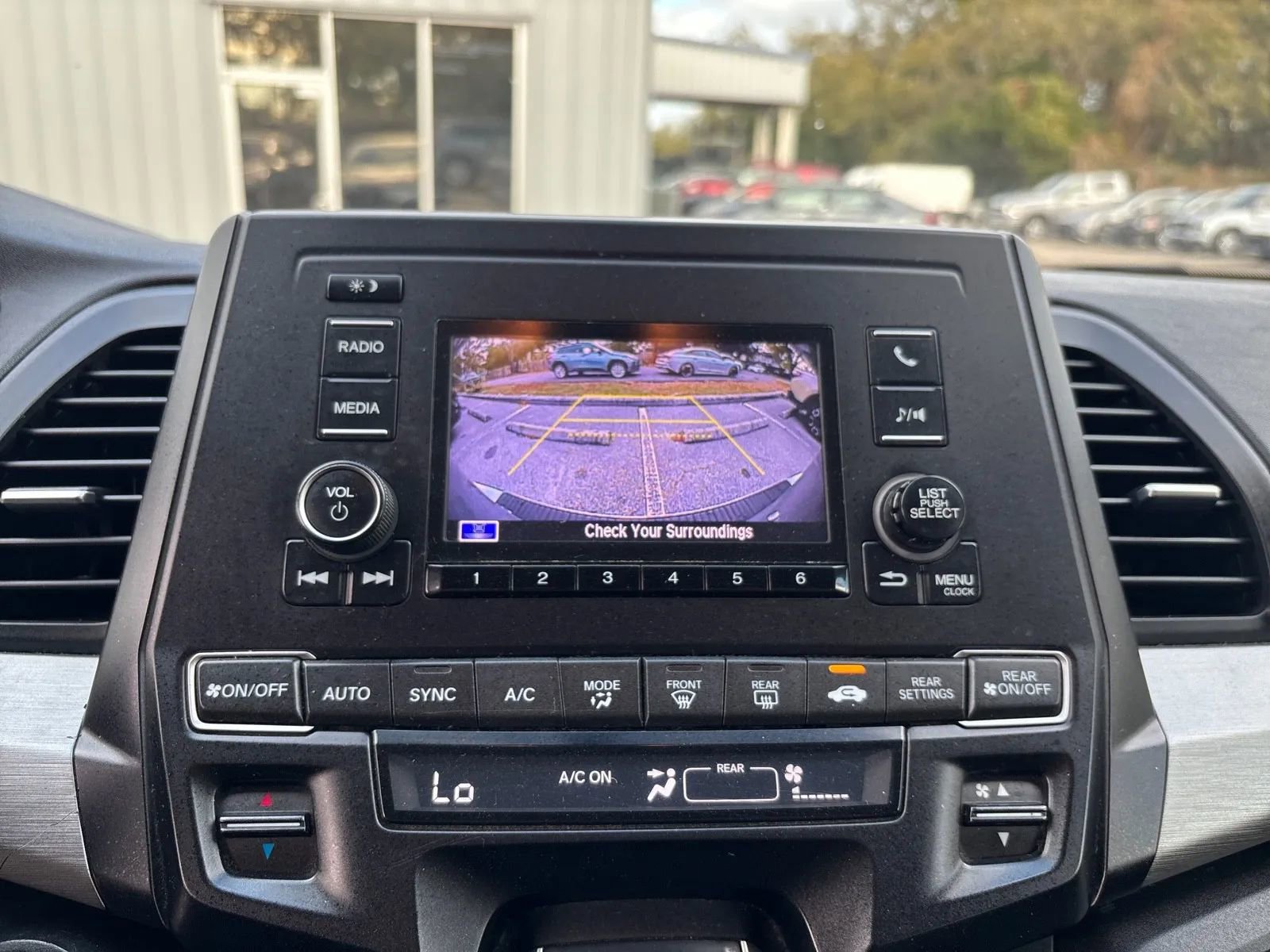 Used 2020 Honda Odyssey LX image 21