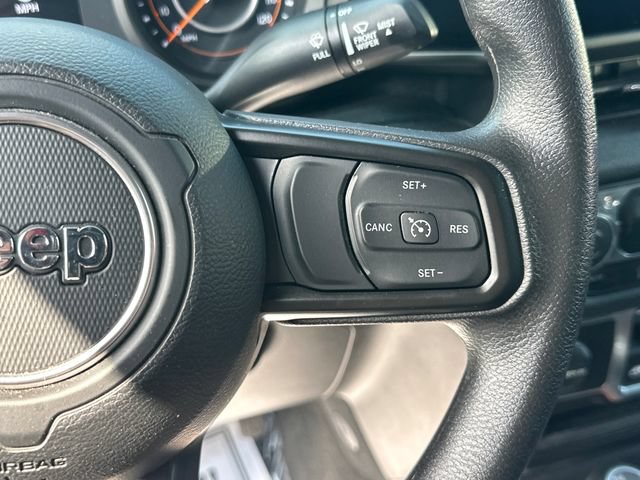 Used 2026 Jeep Wrangler Sport AWD/4WD image 16