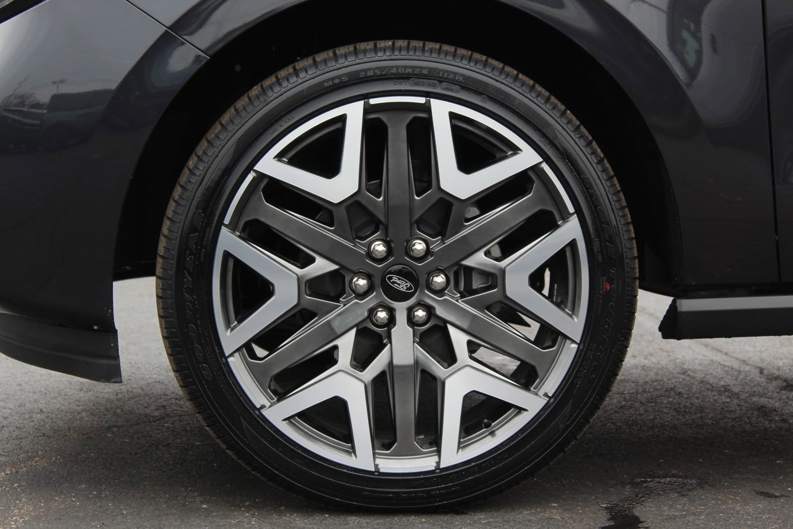 New 2026 Ford Expedition Platinum w/ Platinum Ultimate Package image 29