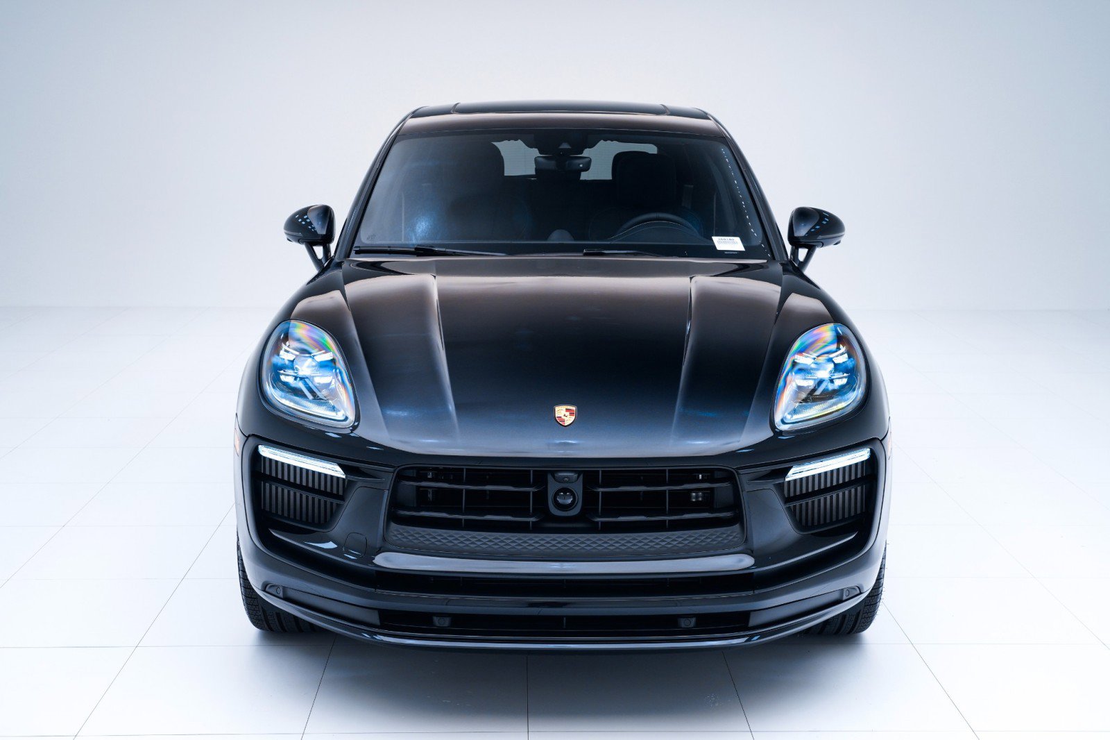 New 2026 Porsche Macan S AWD/4WD image 6
