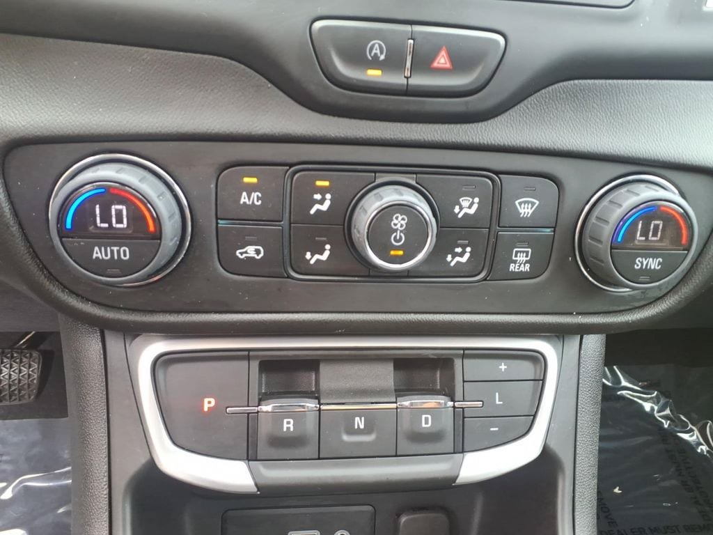 Used 2023 GMC Terrain SLE w/ Driver Convenience Package AWD/4WD image 23