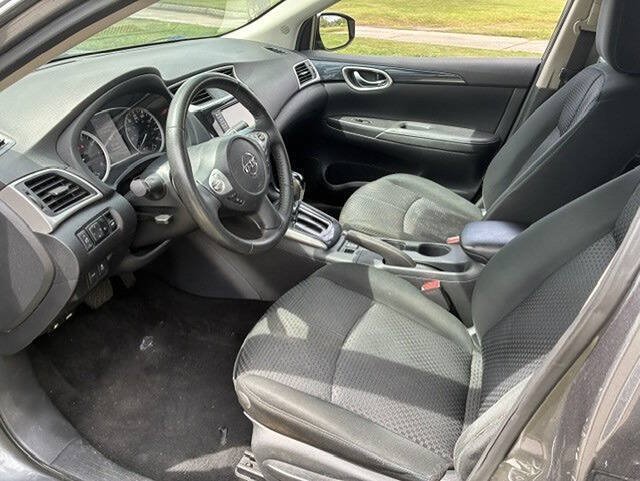Used 2019 Nissan Sentra SR FWD image 7