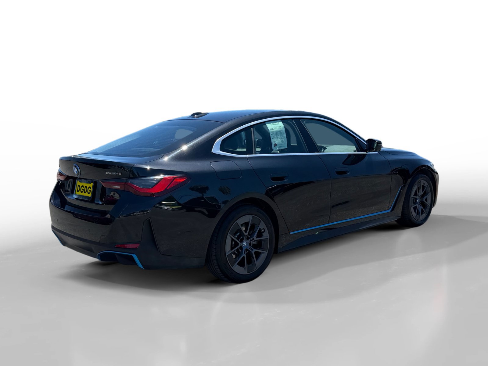 Used 2024 BMW i4 eDrive40 RWD image 5