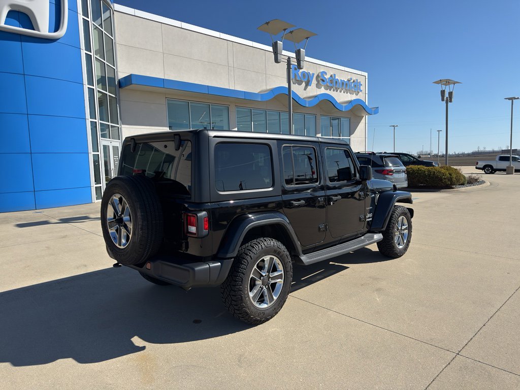 Used 2019 Jeep Wrangler Unlimited Sahara image 5