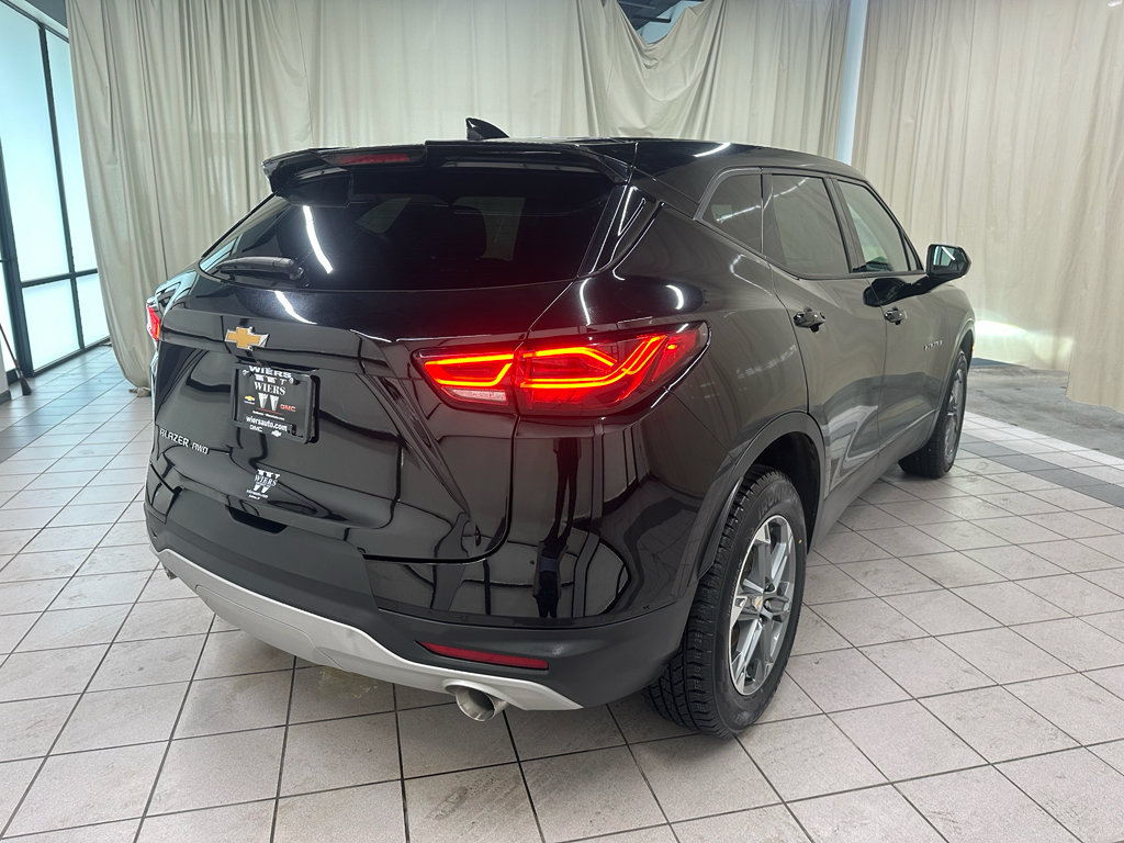 Certified 2025 Chevrolet Blazer LT AWD/4WD image 5