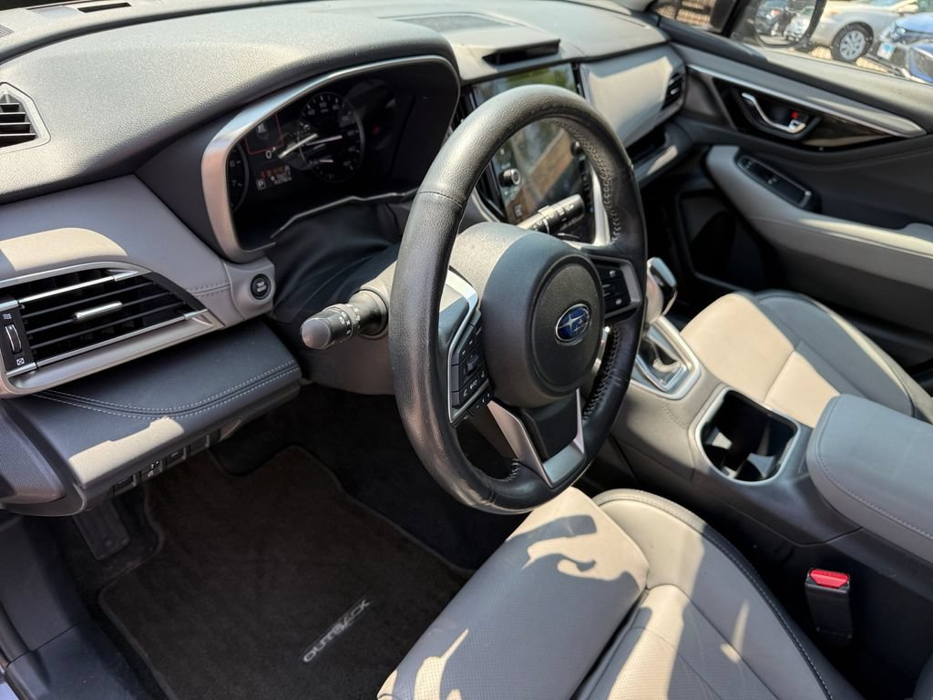 Used 2024 Subaru Outback Limited AWD/4WD image 29