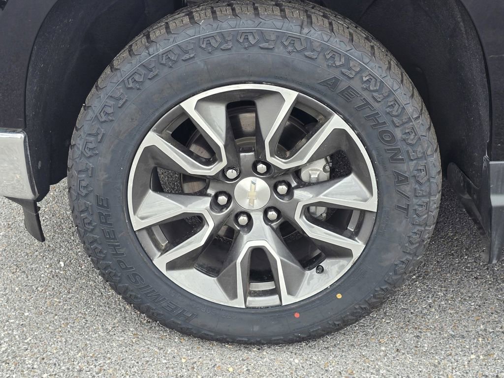 Used 2022 Chevrolet Silverado 1500 LT image 9