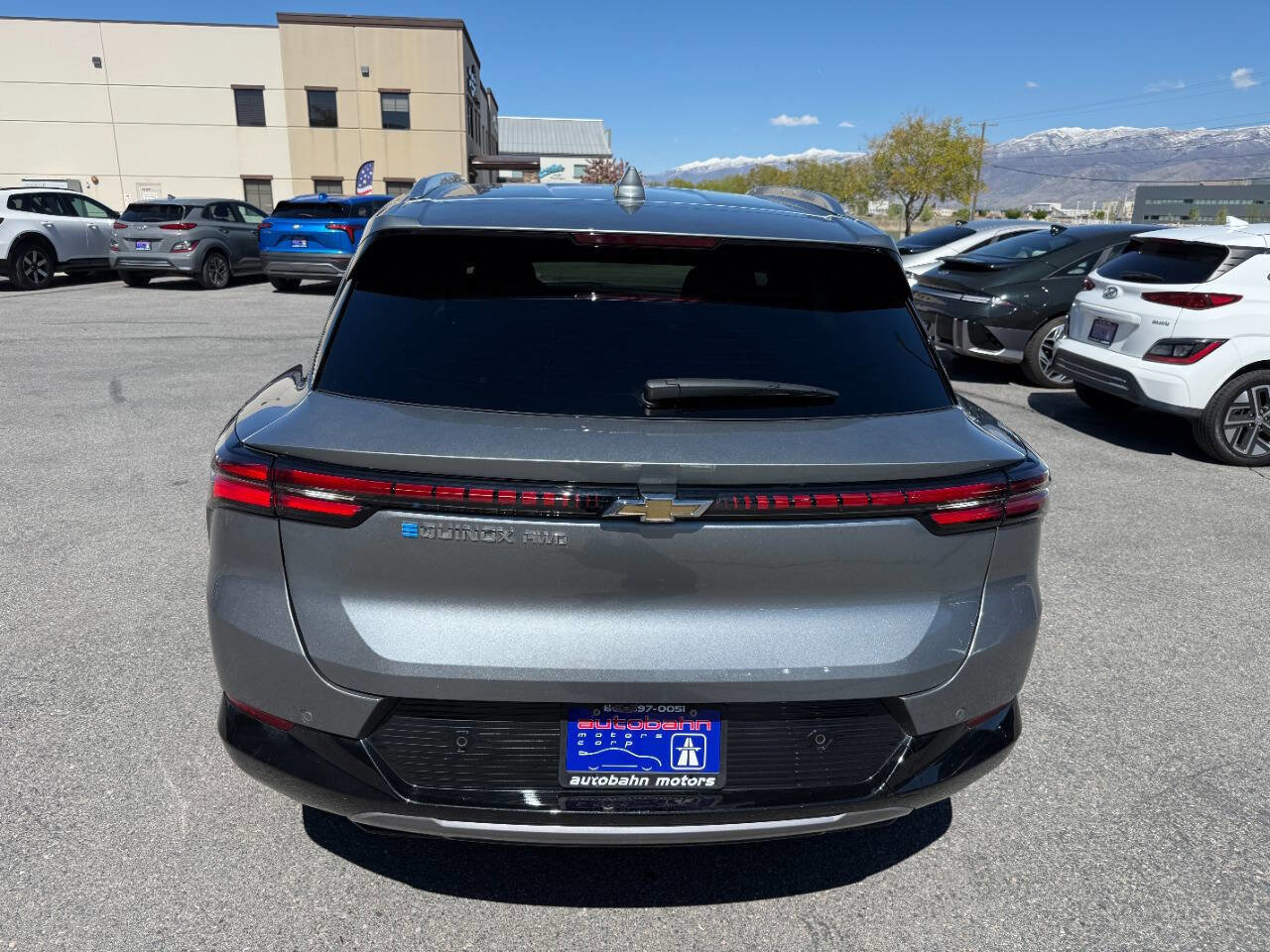 Used 2025 Chevrolet Equinox EV LT AWD/4WD image 7