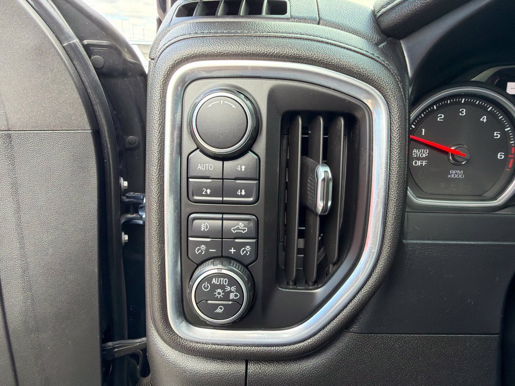 Used 2019 Chevrolet Silverado 1500 High Country AWD/4WD image 21