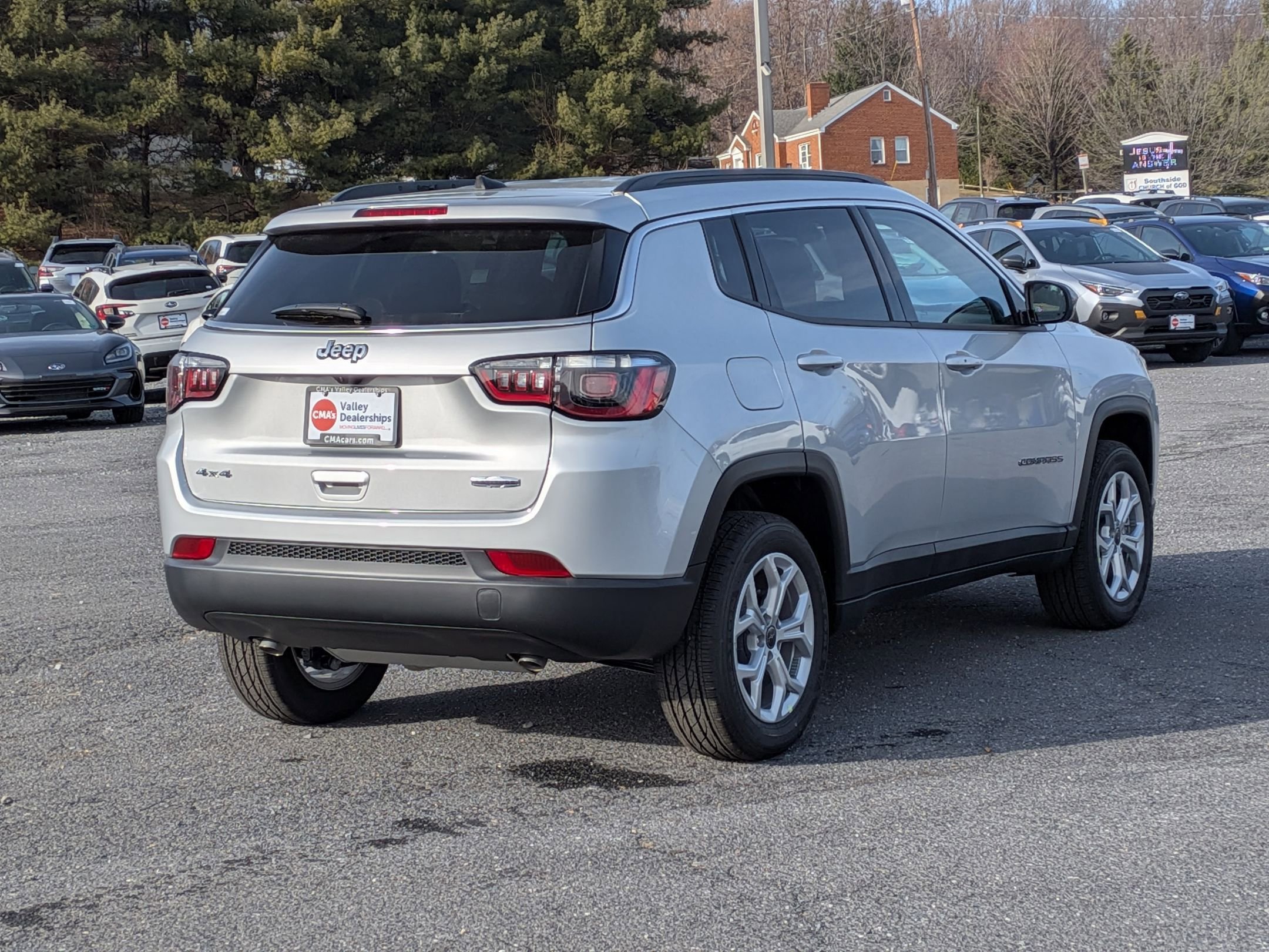 New 2026 Jeep Compass Latitude image 5