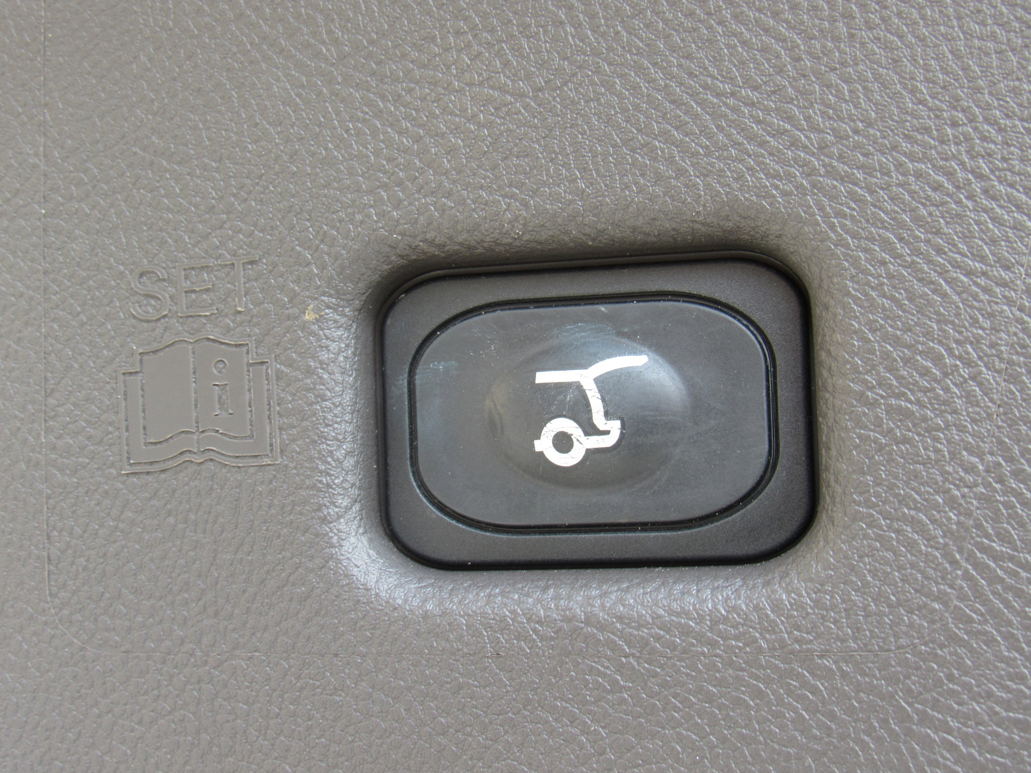 Certified 2022 Lincoln Nautilus Reserve image 6