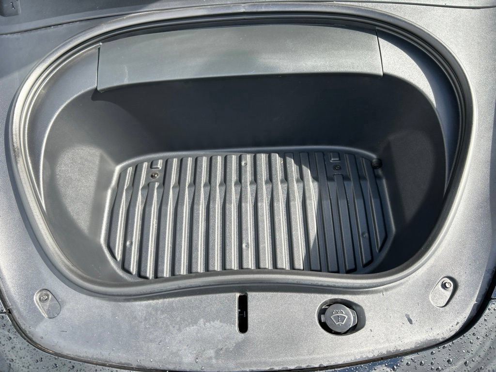 Used 2024 Tesla Model 3 Long Range AWD/4WD image 34