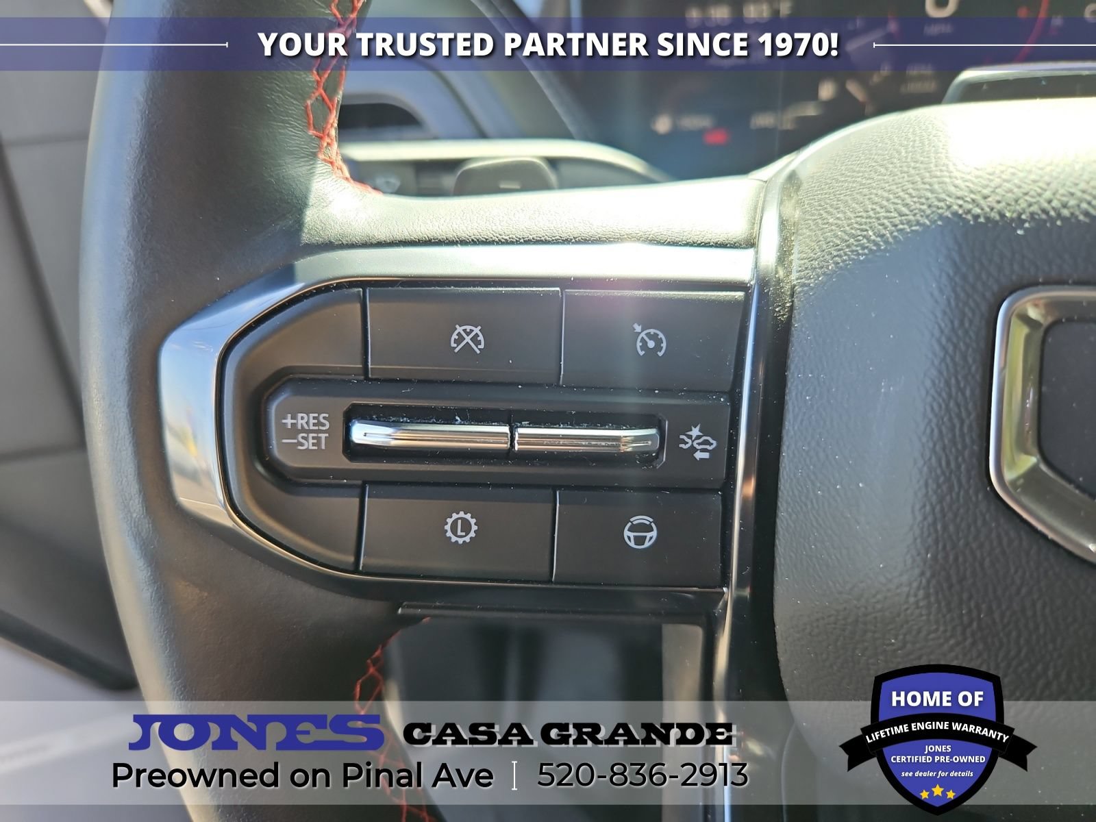 Used 2025 GMC Yukon AT4 Ultimate w/ LPO, Floor Liner Package AWD/4WD image 15