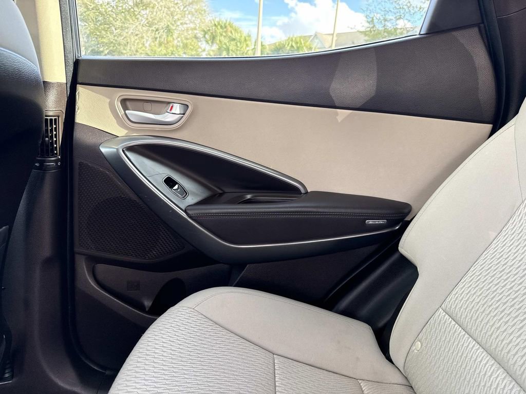 Used 2018 Hyundai Santa Fe Sport w/ 2.4L Value Package 02 image 17