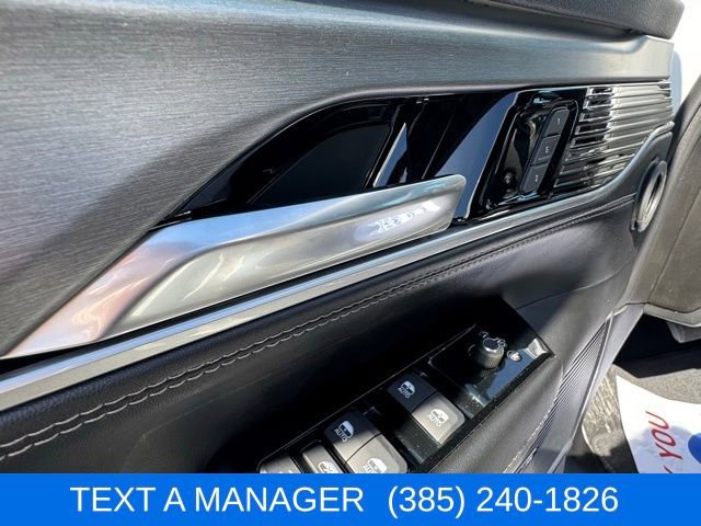 New 2026 Jeep Grand Wagoneer 4WD image 13