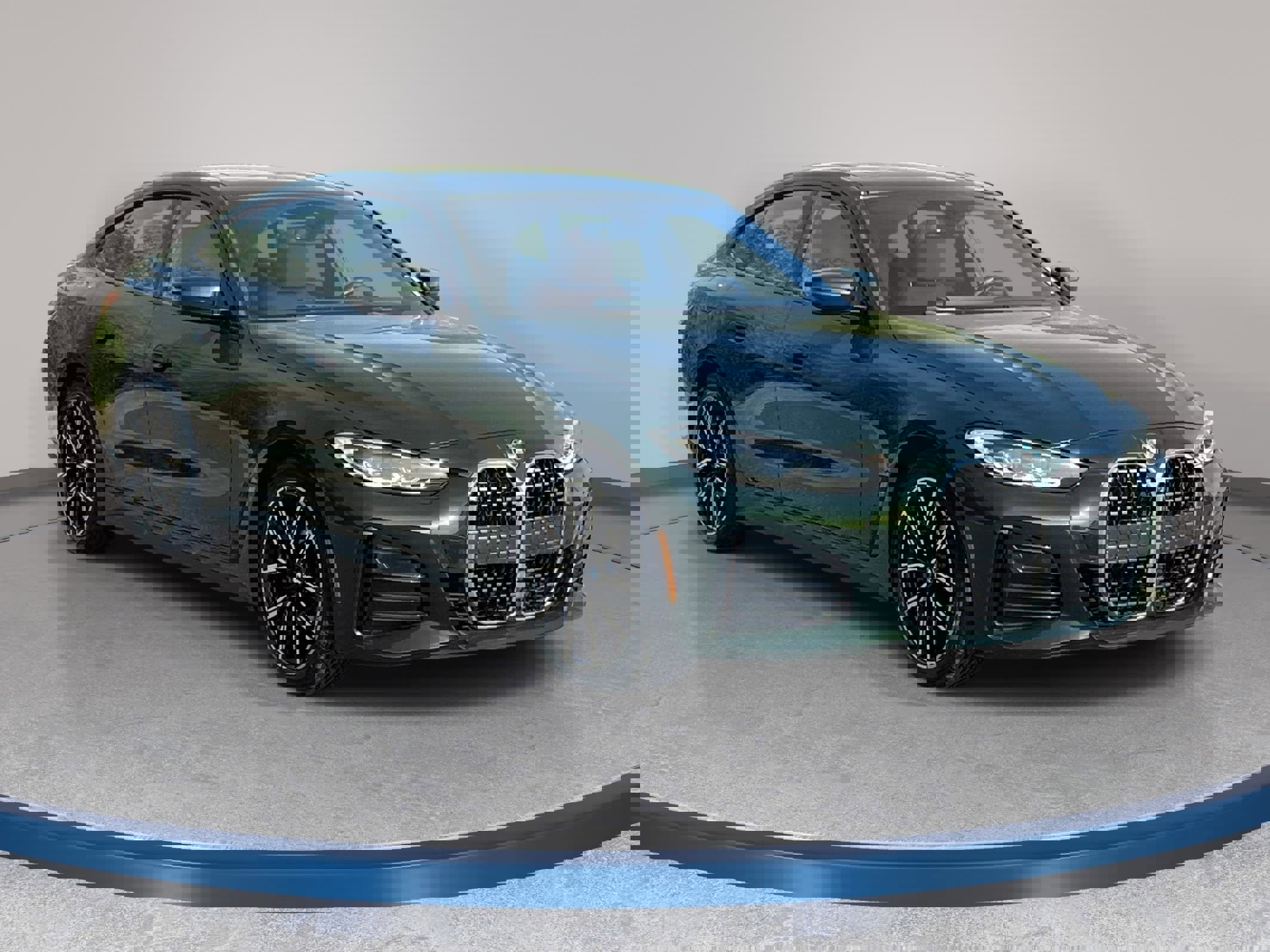 Used 2024 BMW 430i Gran Coupe xDrive w/ M Sport Package (Priority 1) image 3