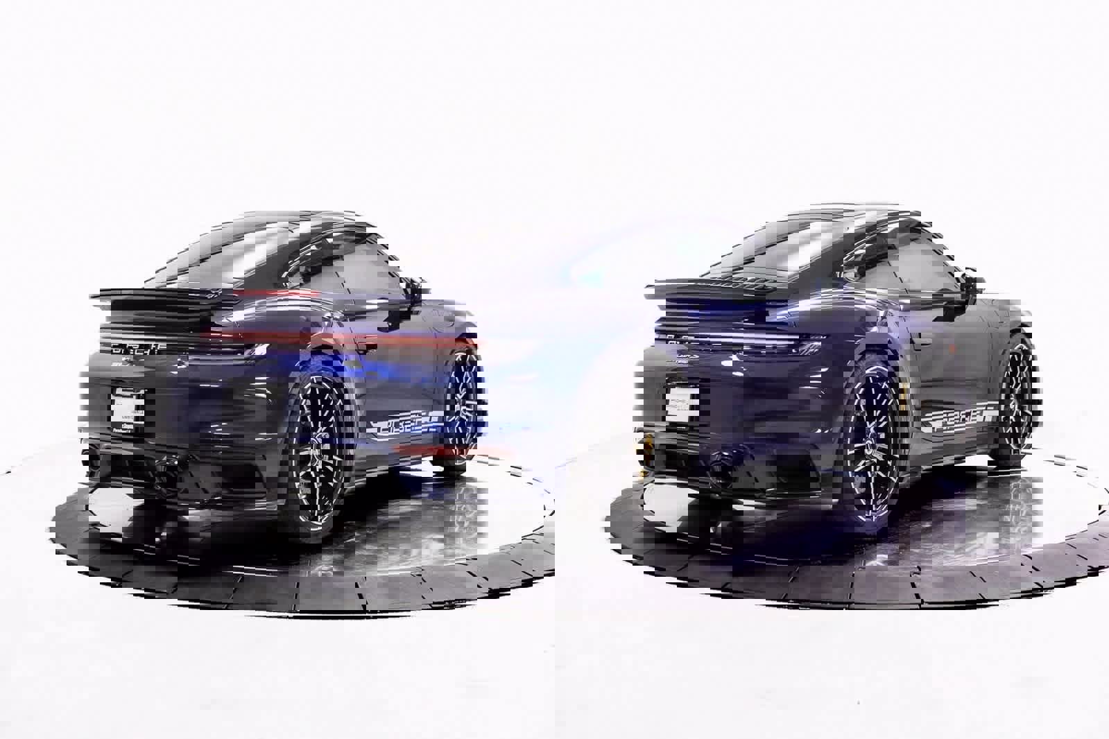 Certified 2023 Porsche 911 Turbo S image 7