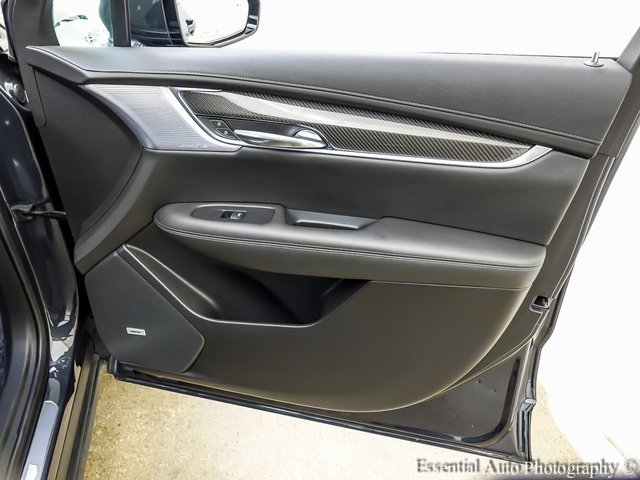 Certified 2023 Cadillac XT6 Sport w/ LPO, Floor Liner Package image 26