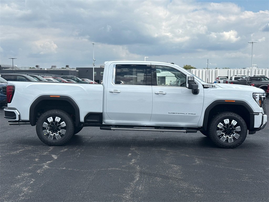New 2026 GMC Sierra 2500 Denali w/ Denali Reserve Package image 9