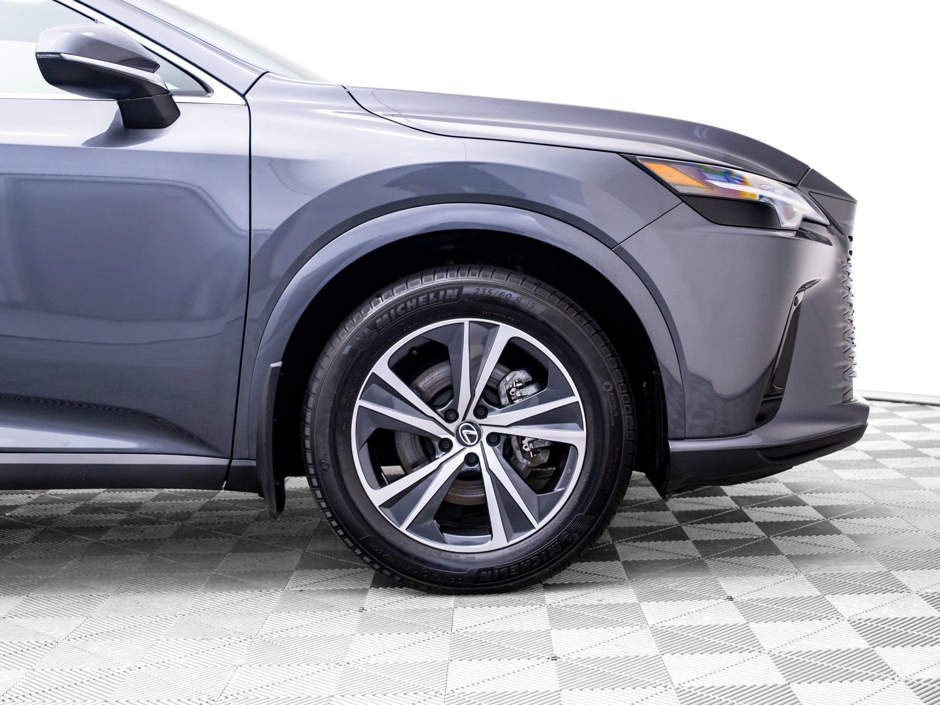 Used 2024 Lexus RX 350 Premium w/ Accessory Package (Z1) AWD/4WD image 33