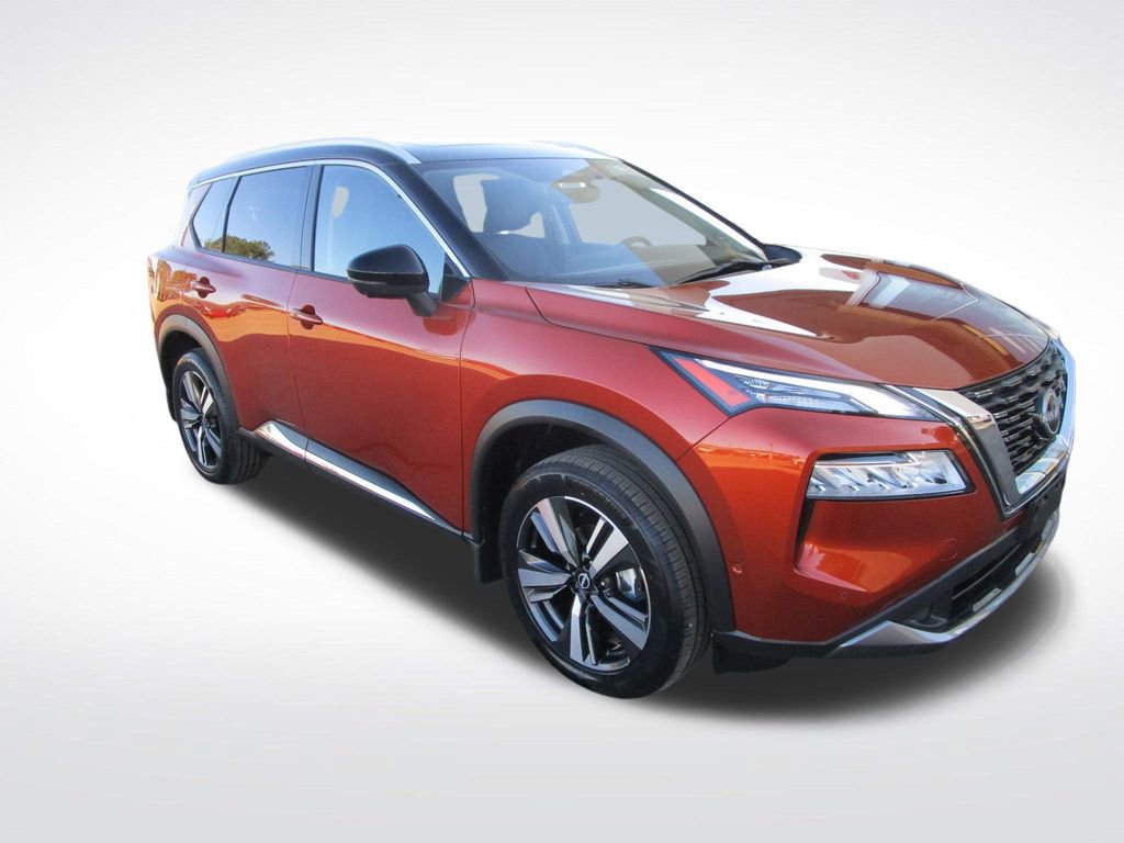 Used 2023 Nissan Rogue SL w/ SL Premium Package image 6