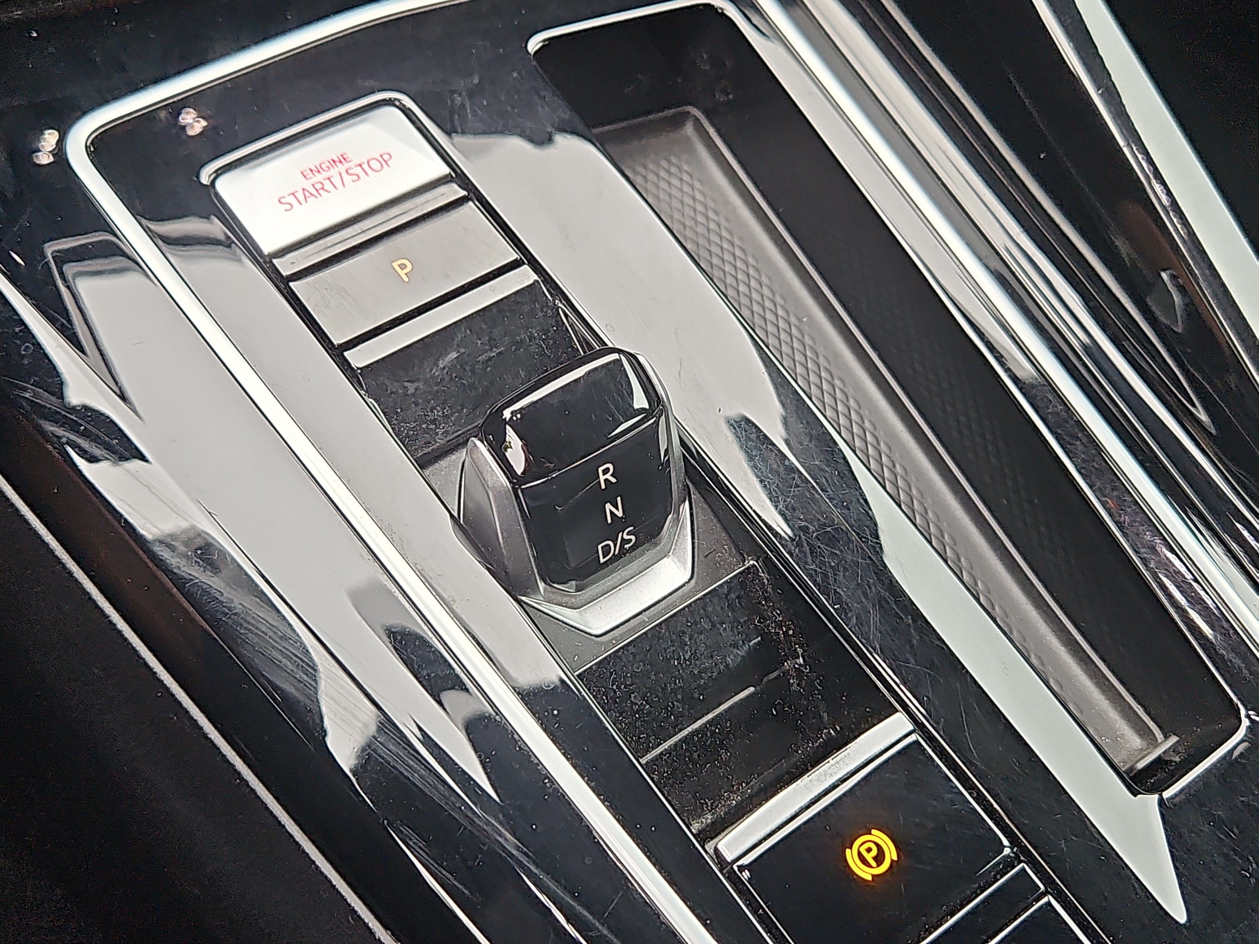 Certified 2023 Volkswagen GTI S FWD image 21