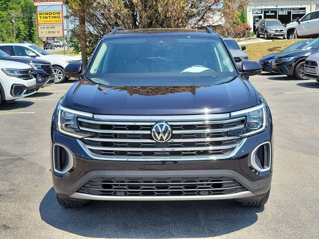 Certified 2025 Volkswagen Atlas SE w/ Panoramic Sunroof Package FWD image 2