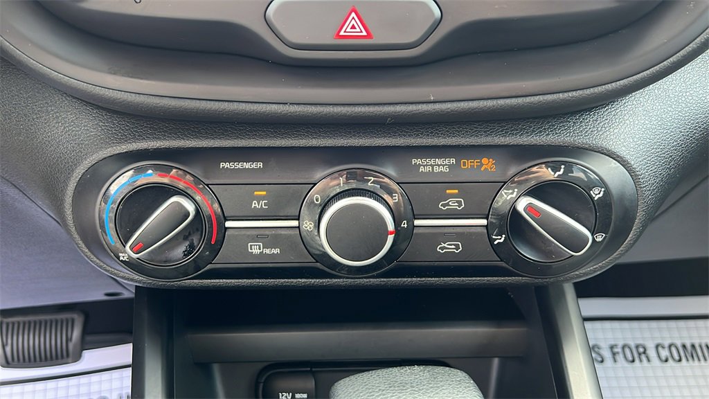 Used 2021 Kia Soul LX image 27